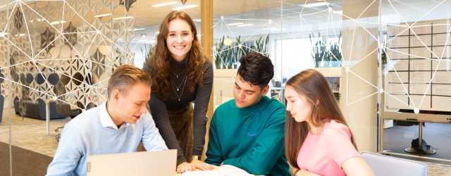 Associate Degree Ondernemerschap & Retail Management | Fontys